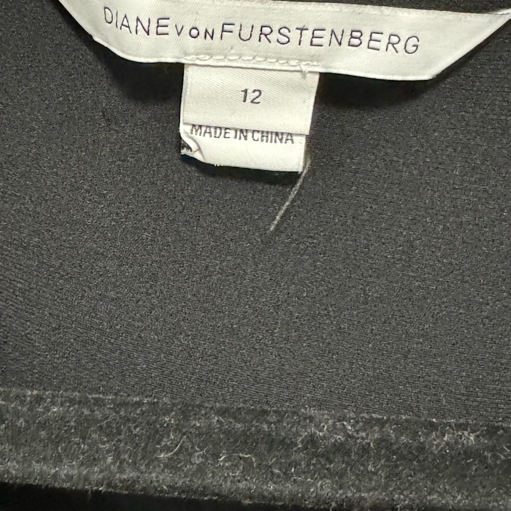 Diane von Furstenberg Dominique Jersey Shift Dress size 12 - Picture 2 of 6
